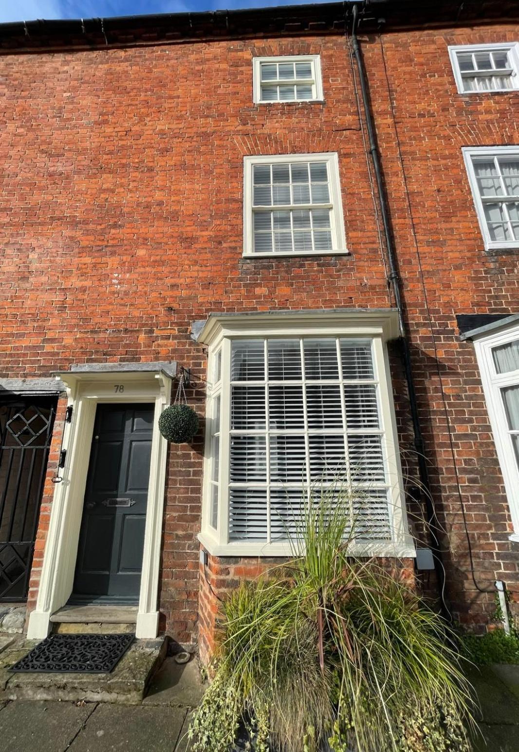 Entire Georgian Luxury Home - 3 Storey- High St Henley-In-Arden -Two Bedrooms-Sleeps 4 Henley-in-Arden Exterior foto
